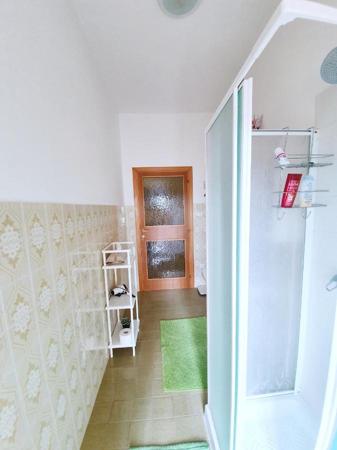Affittacamere Zona Caserma-Stazione Фолиньо Экстерьер фото